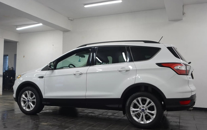 Ford Kuga cena 61900 przebieg: 148299, rok produkcji 2018 z Zator małe 781